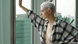 I can’t stop cumming! Real orgasm for wet pussy – Eva Elfie