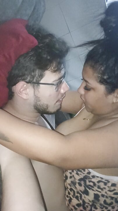 18 year old brunette big saggy tits from New York United States fucking her stepbrother’s big dick